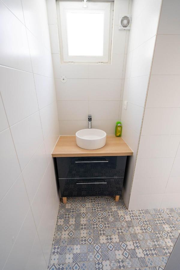 Appartement Neuf Tout Confort A Blaye Proche De La Citadelle Экстерьер фото
